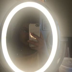 Meet your Posher, Milene